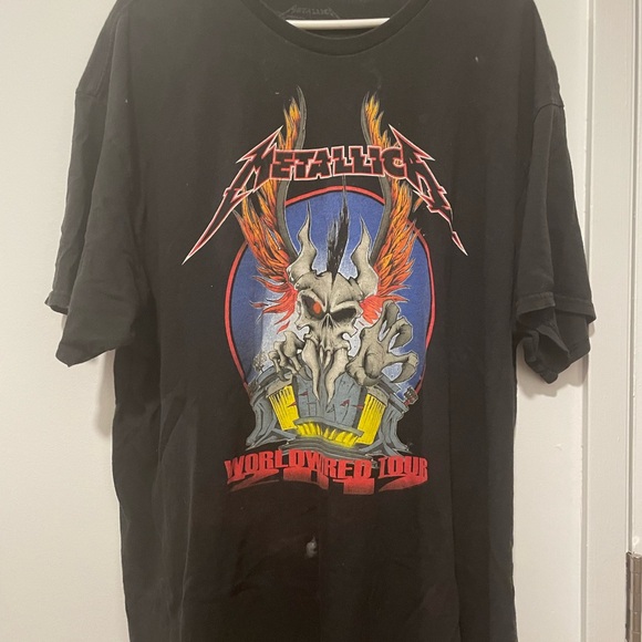 Metallica - Picture 1 of 2